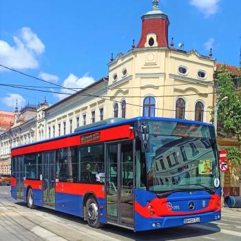 Modificări la traseele liniilor de autobuz